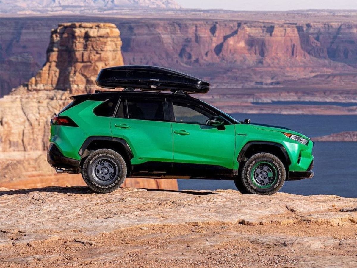 Super Shades: 15 Best New Car Colors Of 2019