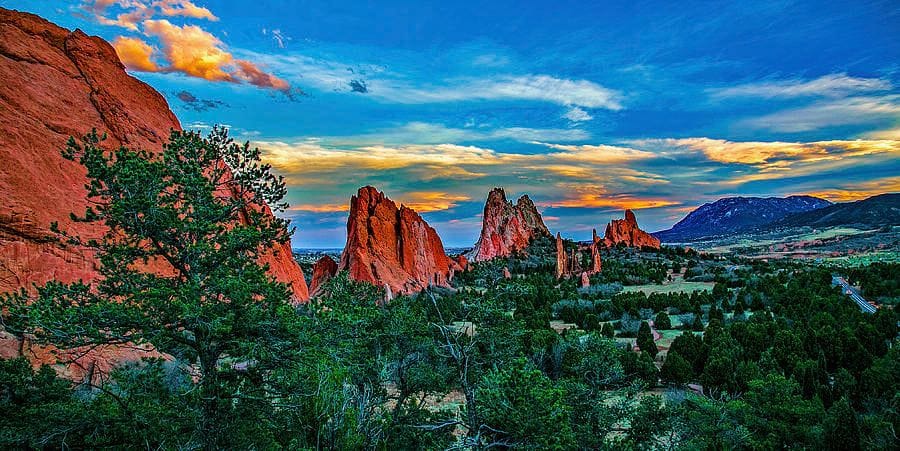 Best Sunset Hikes In Colorado Springs