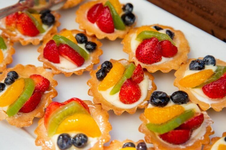 Pastry Shells with Fruit Orange Cream