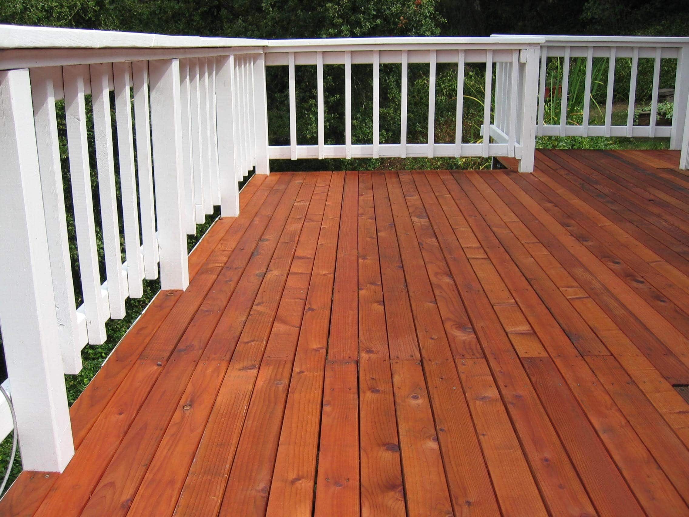 Tips for Applying Superdeck Stain